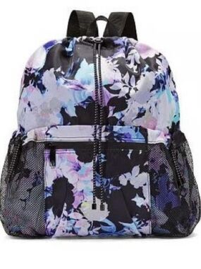Victoria Secret The Live On Point Cinch-Top BackPack